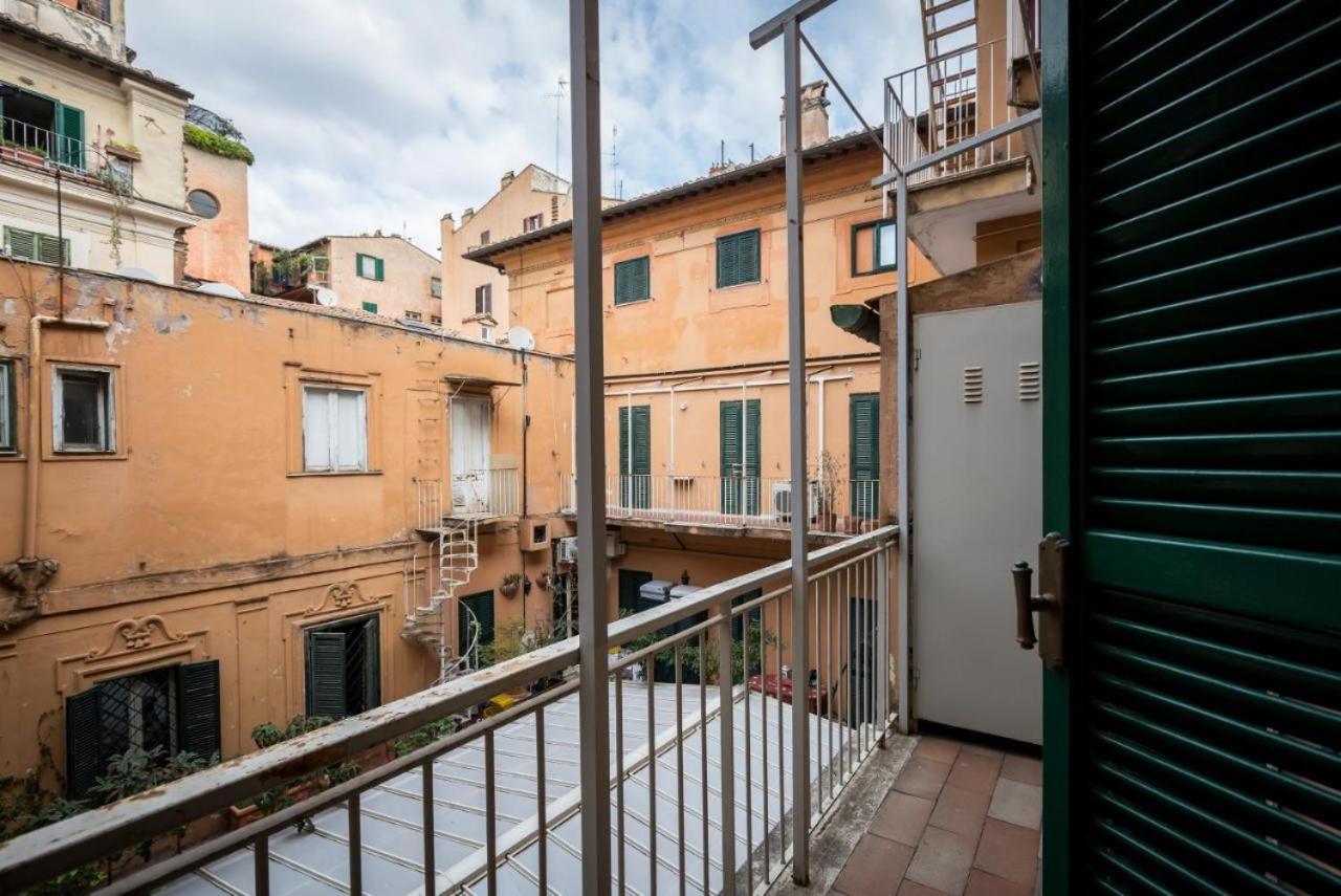 Emma Flat Apartment Rom